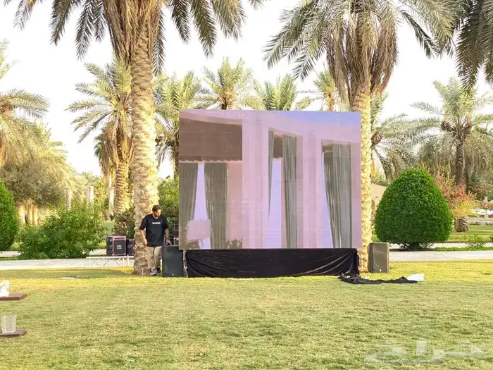 شاشات عرض LED عملاقه داخلي وخارجي اسعار منافسه واعمال فاخره 2