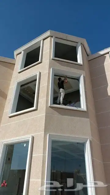 زجاج سكريت والالمنيوم 6