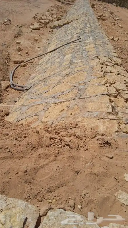 السلام عليكم نقوم بتركيب شبوك المزارع بجميع انواعها ايضن نق 2