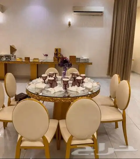 منظم معارض والمؤتمرات 8