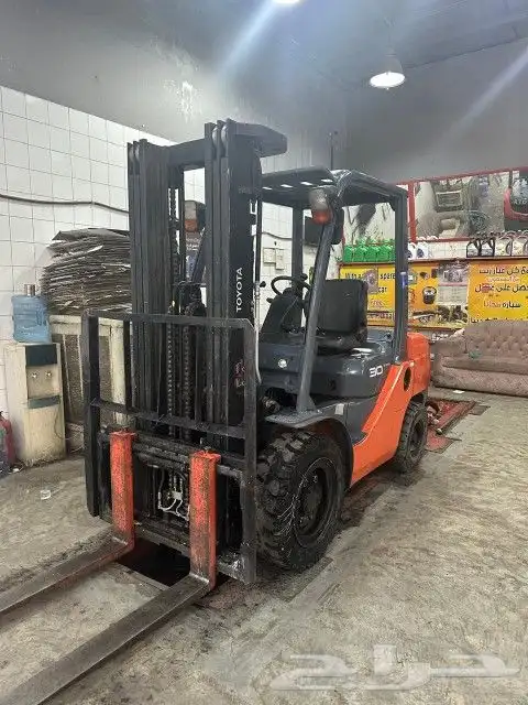 رافعة شوكية جي سي بي تلكسوب للإيجار شهري يومي سنوي 2022 فورك 8