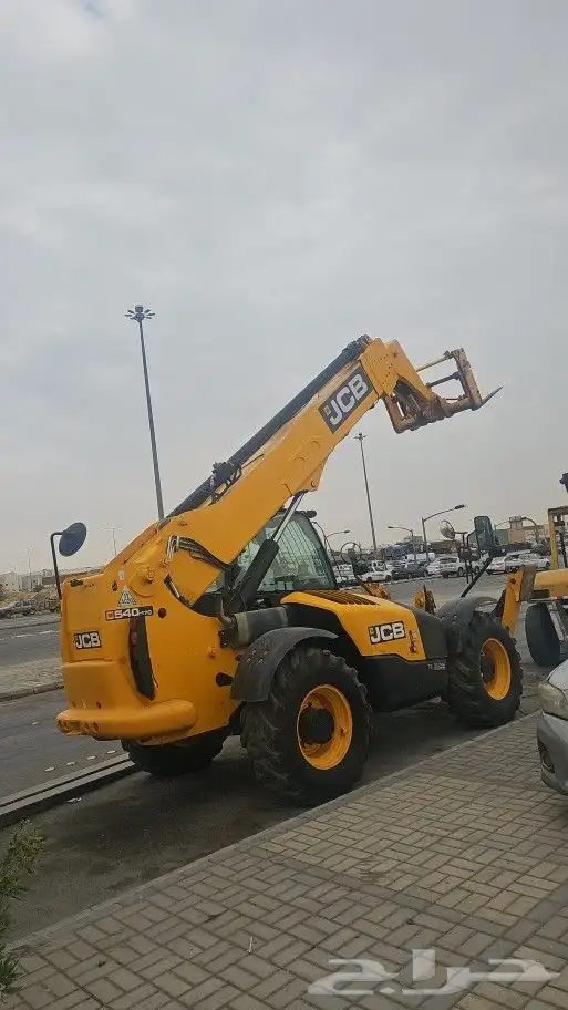 Telescopic crane for rent monthly daily Merloh crane 3