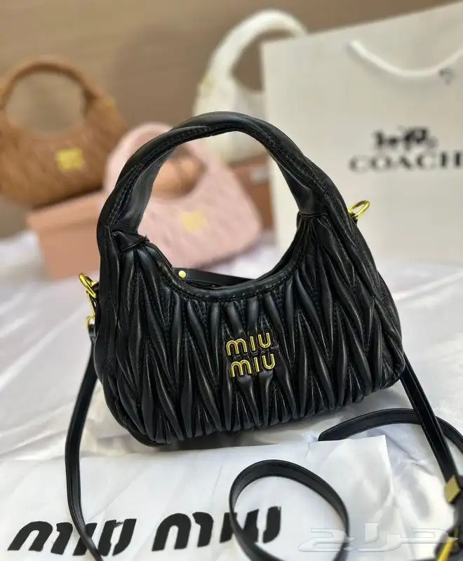 شنطه ماركه ميو ميو شنط ماركات miu miu 16