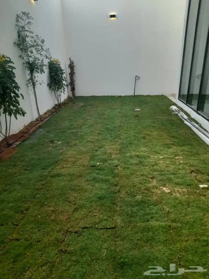 مشتل تنسيق حدائق 2