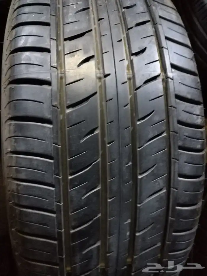 اربع كفرات دنلوب 275 50 21 2