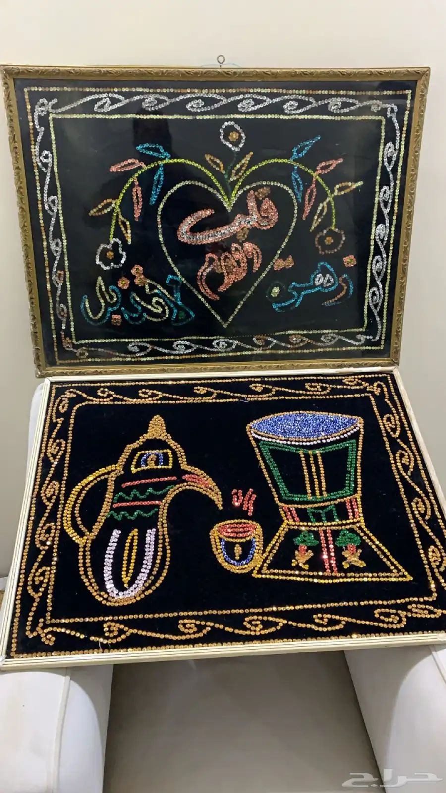 لوحات جدارية قديمه جدا 2