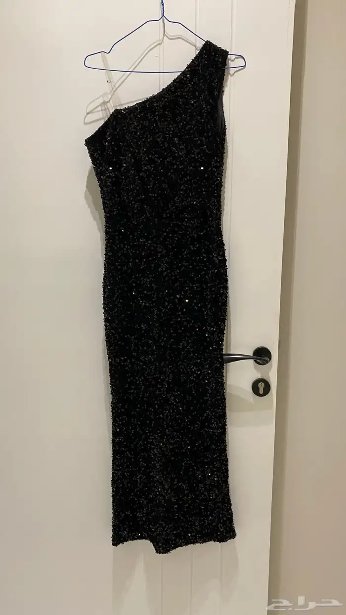 فستان ترتر أسود فخم 2