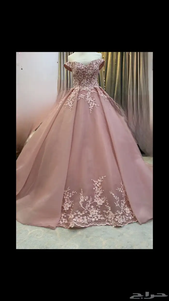 فستان ملكة تفصيل خاص 2