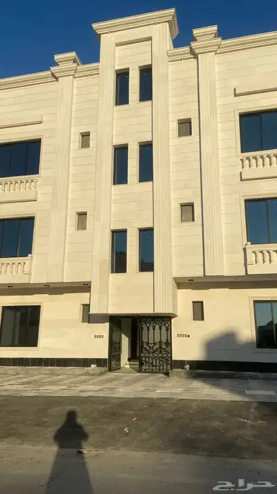 شقق للبيع حي الشعله موقع مميز من افضل المواقع 0