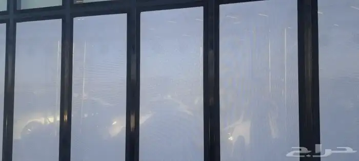 يوجد ستائر لكل المحلات التجاريه 0