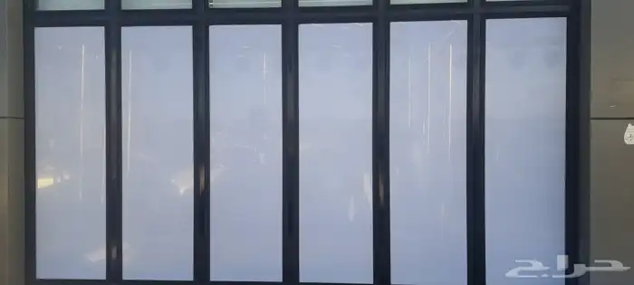 يوجد ستائر لكل المحلات التجاريه 1