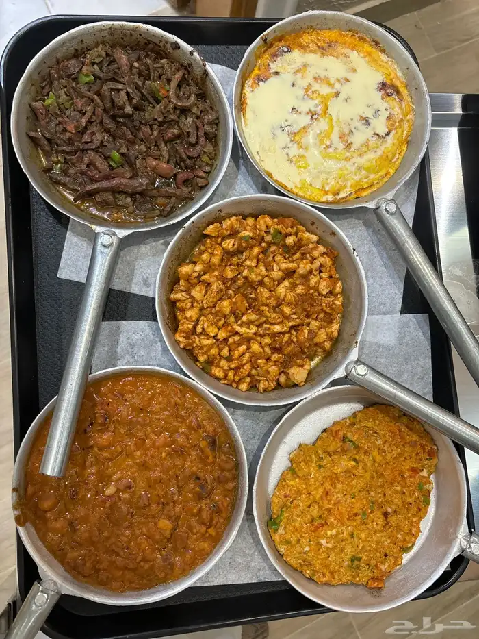 مطعم المجلس النجدي 8