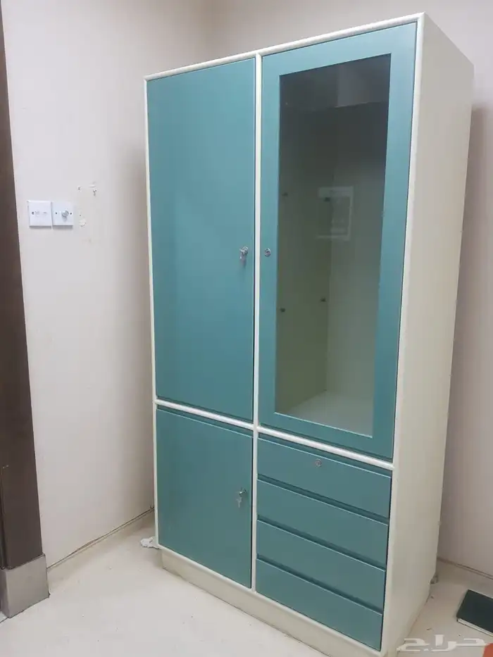 دواليب ومكاتب ادارية وكراسي ومغاسل ومطابخ 16