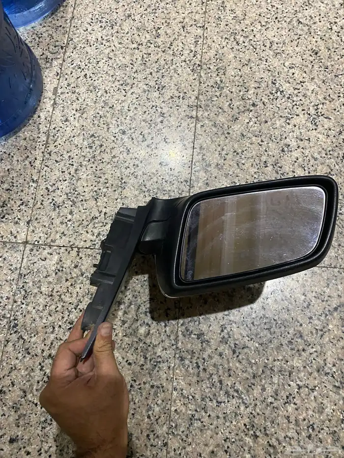 مرايه كابرس نظيفه جهه السائق 3