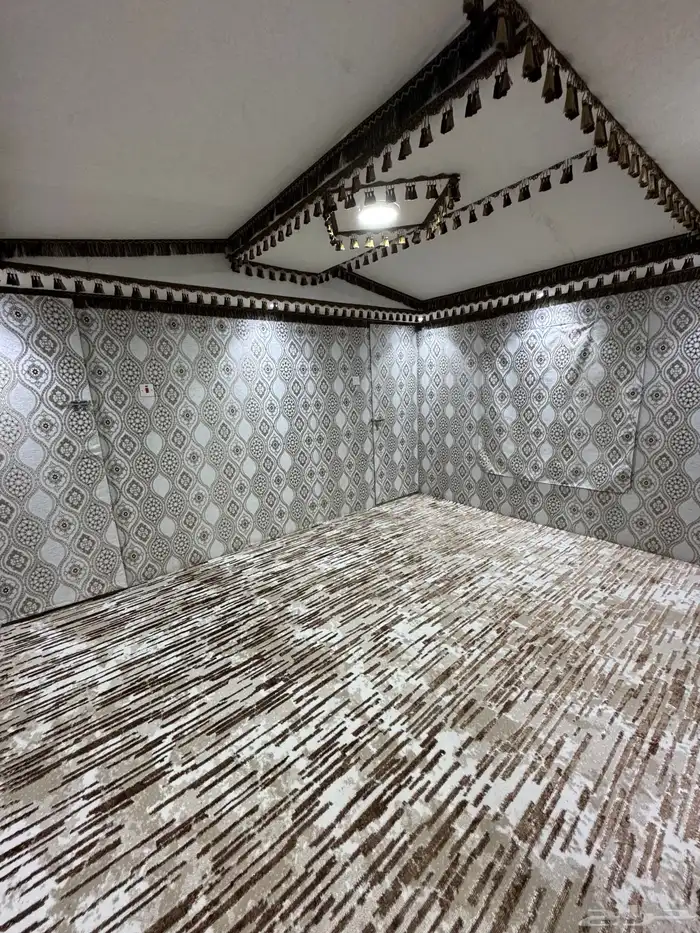 Caravan 13 meter long and 4 meter wide 6