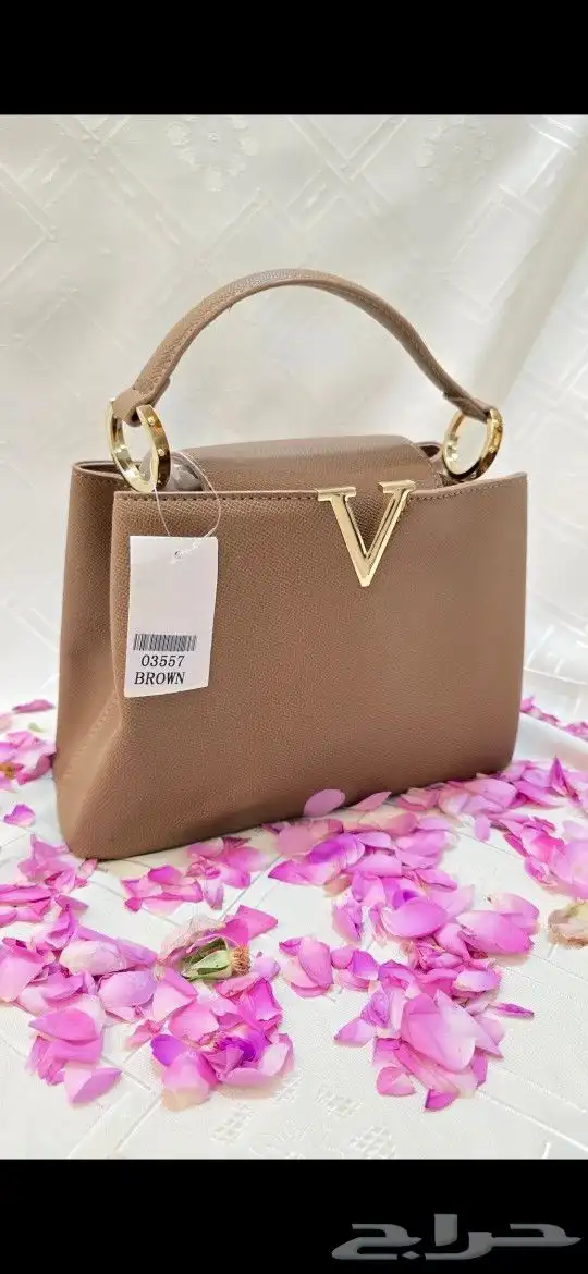 شنط ماركات خامه فخمه باسعار تصفيه 5