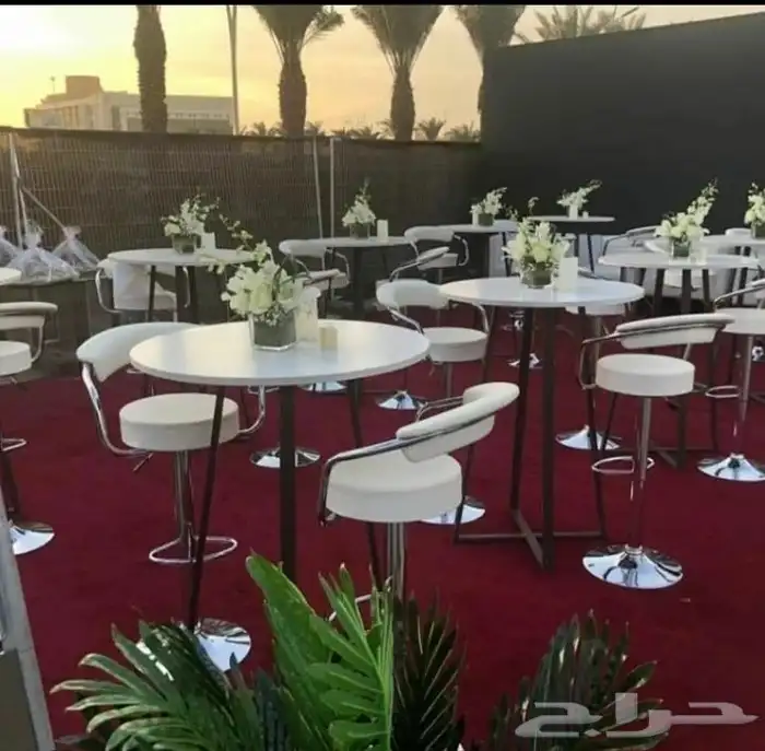 تاجير طاولات وكراسي طعام 8