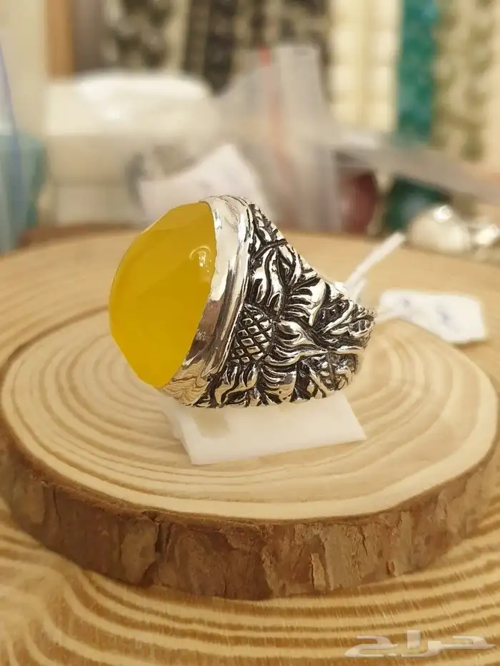 خاتم عقيق يماني اصفر شرف الشمس 1