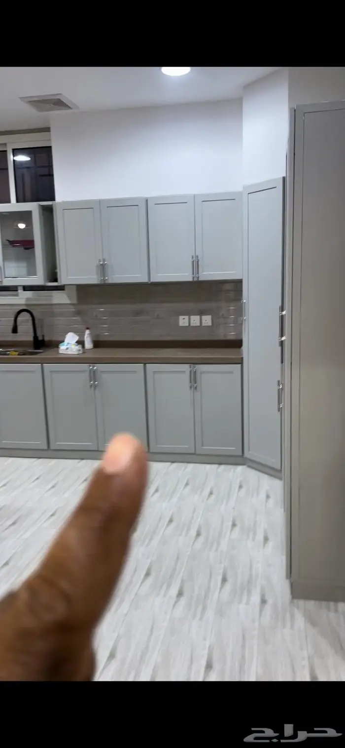 فيلا دبلوكس للبيع او الاجار بالخبراء حي السلام 16