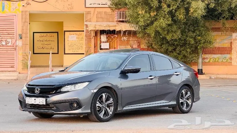2020  Automatic  173000 KM  Honda Civic هوندا سيفيك 0