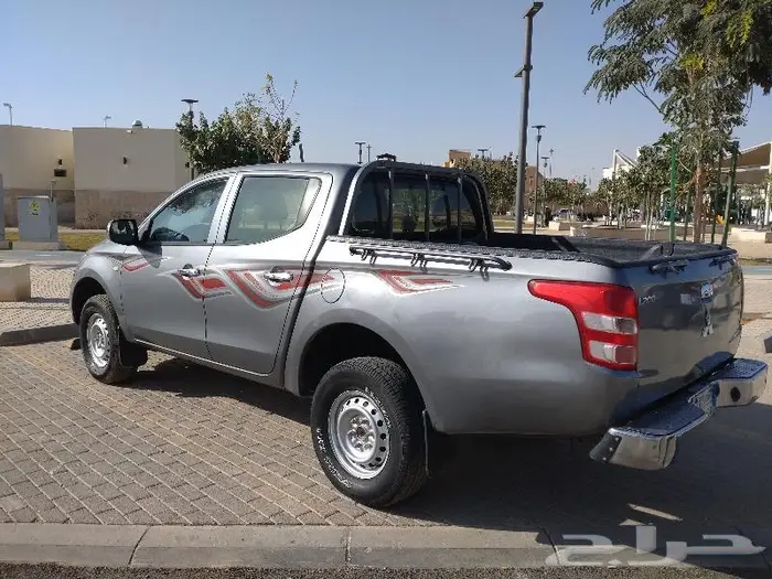ميتسوبيشي L200 1