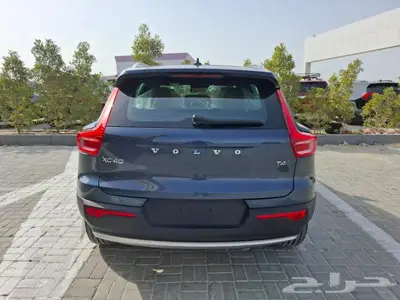 فولفو XC40 2022 دركسيون يمين وارد اليابان نظيفة جدا 3