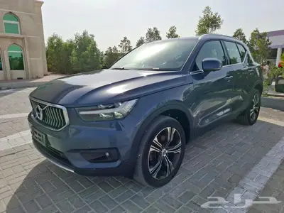 فولفو XC40 2022 دركسيون يمين وارد اليابان نظيفة جدا 1