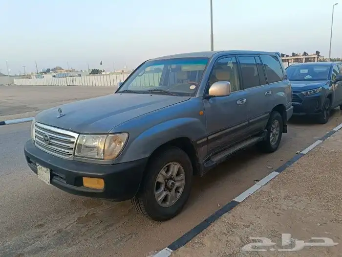 لاندكروزر 2005 بريمي gxr 4