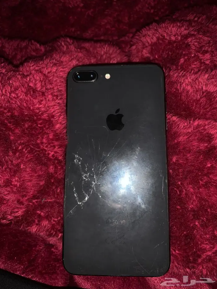 ايفون 8 بلس 1