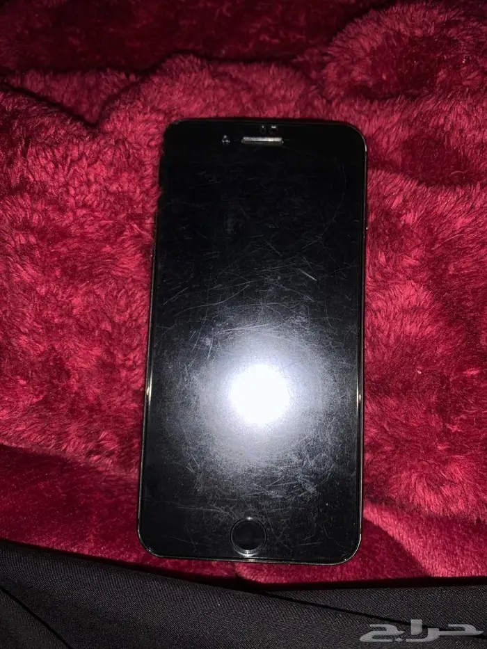 ايفون 8 بلس 0