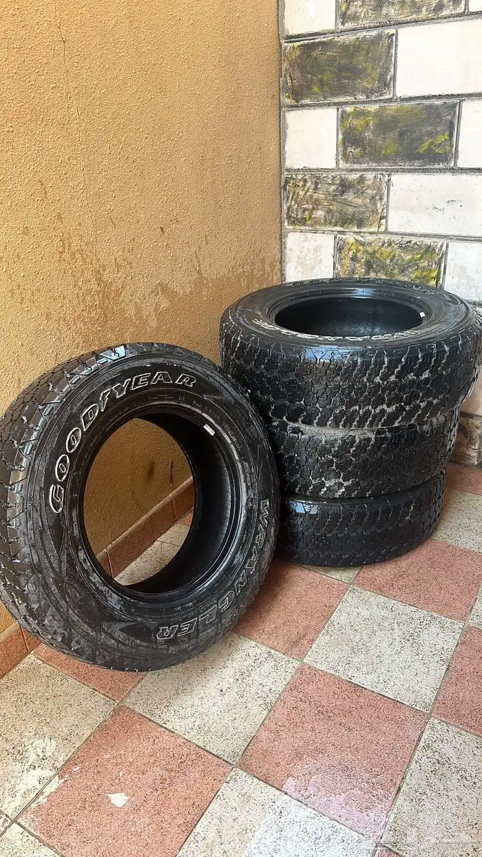 للبيع كفرات مستخدمة نسبة80بالمية نظيفة 2