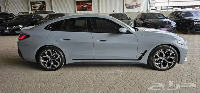 بي ام دبليو 430i موديل 2022 4