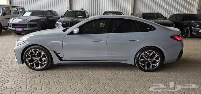 بي ام دبليو 430i موديل 2022 3