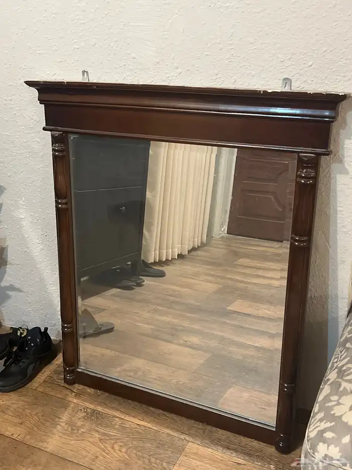 مرايا تسريحة خشبي 3