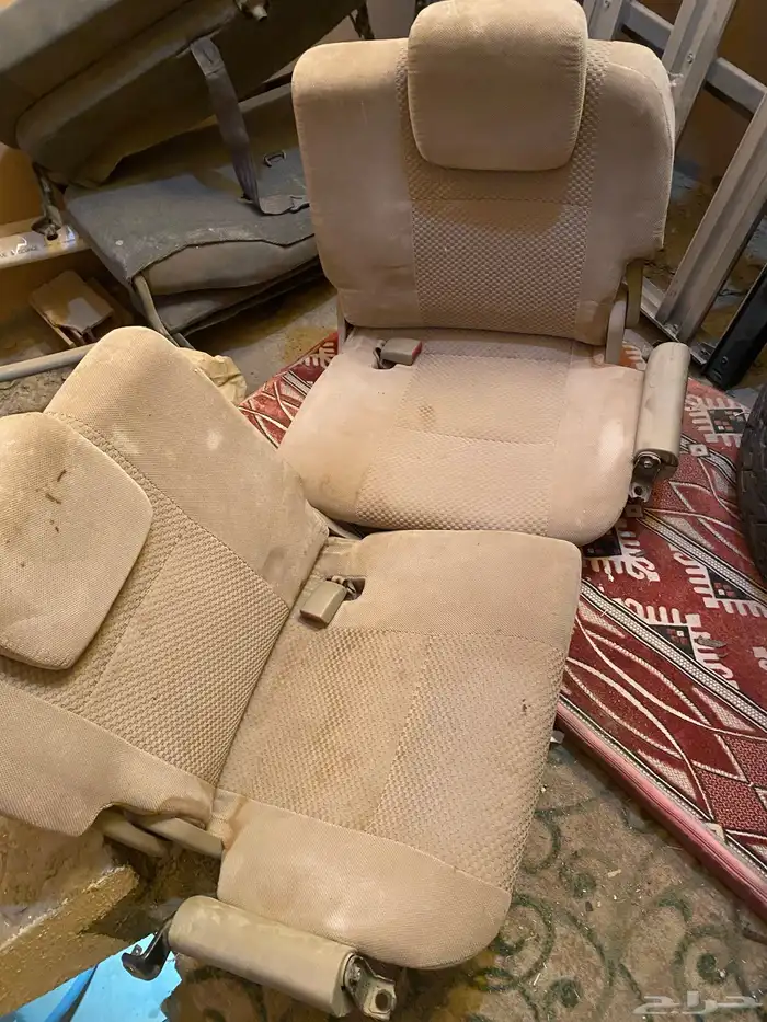 مراتب سيارة فورتشنر وكالة 0