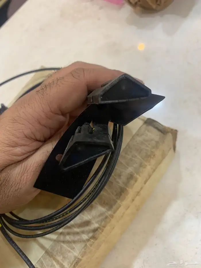 لمبات الرفرف بيوك 77-79 1
