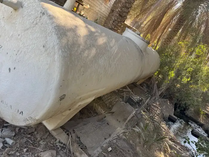 للبيع خزان على السوم 1