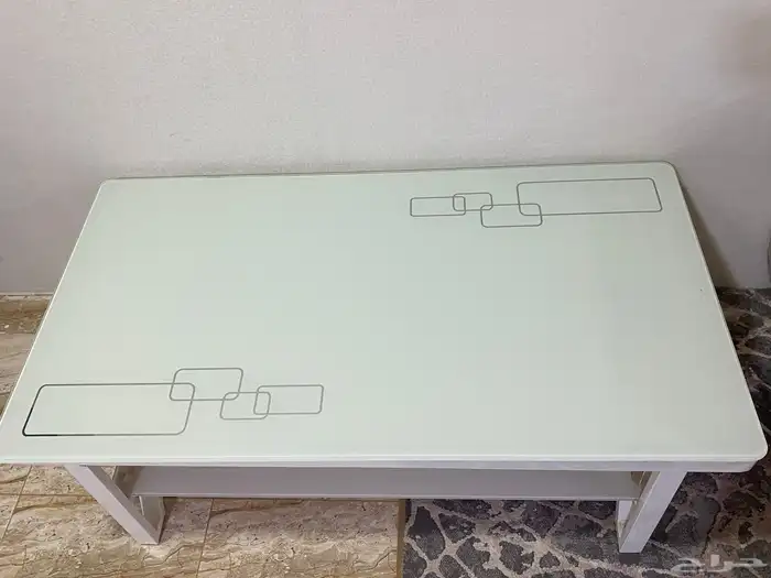طاوله بيضاء زجاج 0