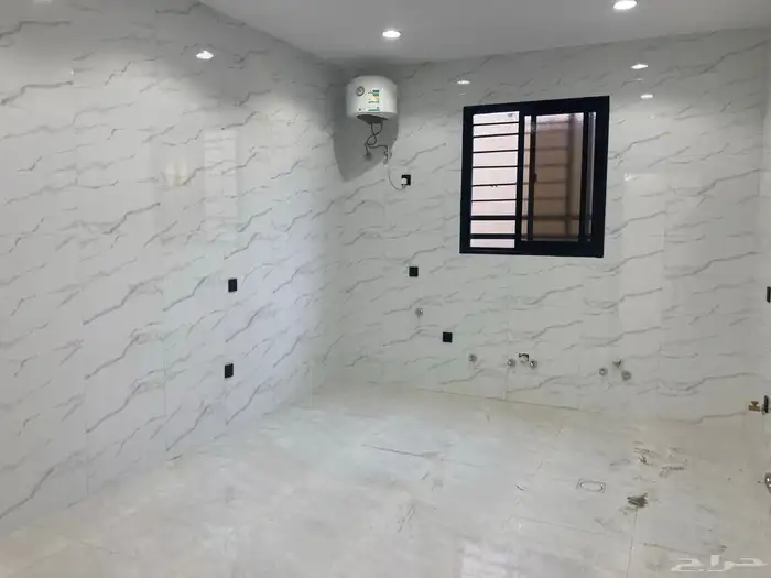 شقق علوية بأرقى موقع ومشروع بحي الضيافة ع طريق ابها الخميس 10