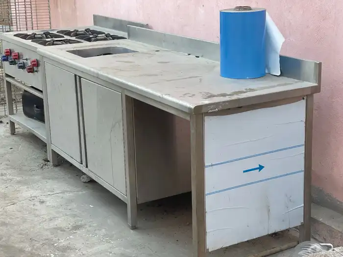 معدات مطاعم للبيع 0