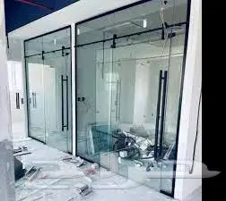 زجاج والومنيوم ودربزينات توريد وتركيب 8
