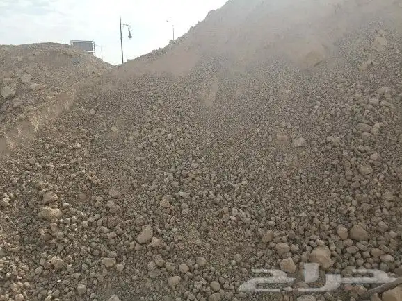 توريد - ترحيل - تشغيل - مواد البسكورس ورمل طين اسفلت 1