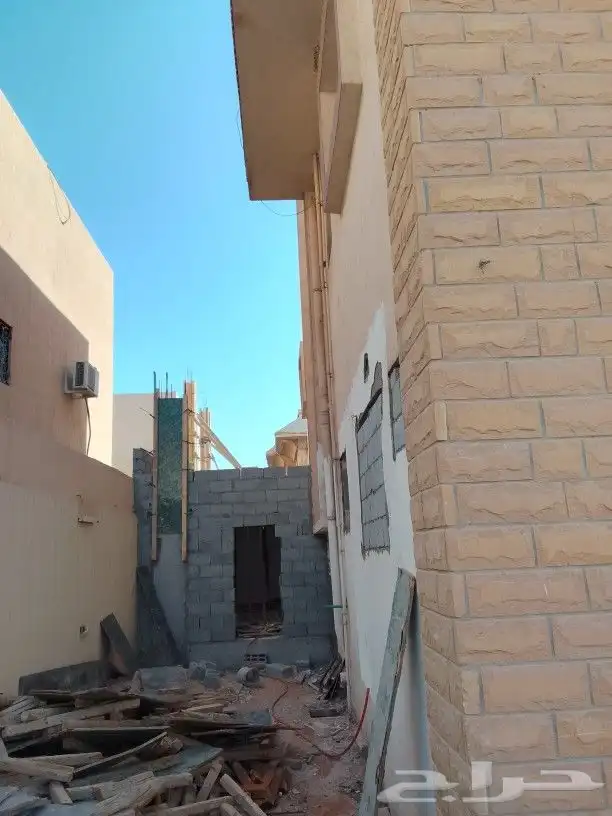 مقاول بناء ملاحق وترميم 0