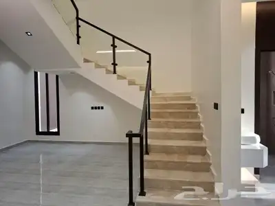 عقار 8