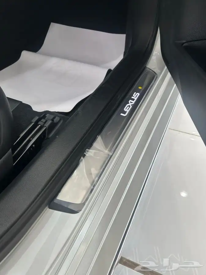 لكزس 350 ES بطاقه جمركيه أصفارا بريمي 2025 11