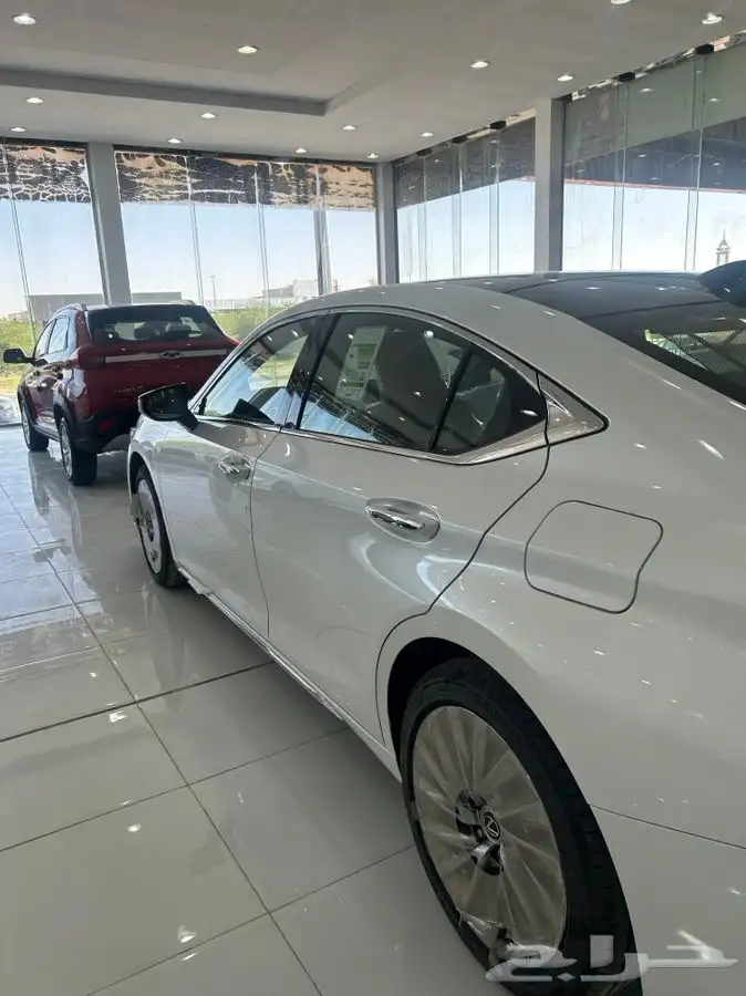 لكزس 350 ES بطاقه جمركيه أصفارا بريمي 2025 10