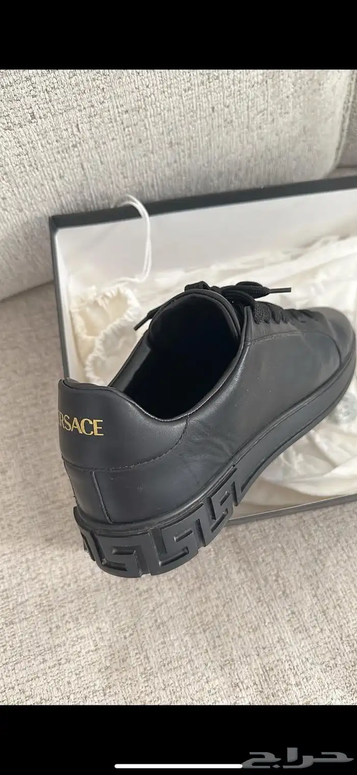 جزمة ( حذاء ) فرزاتشي رجالي Versace اصلية 0