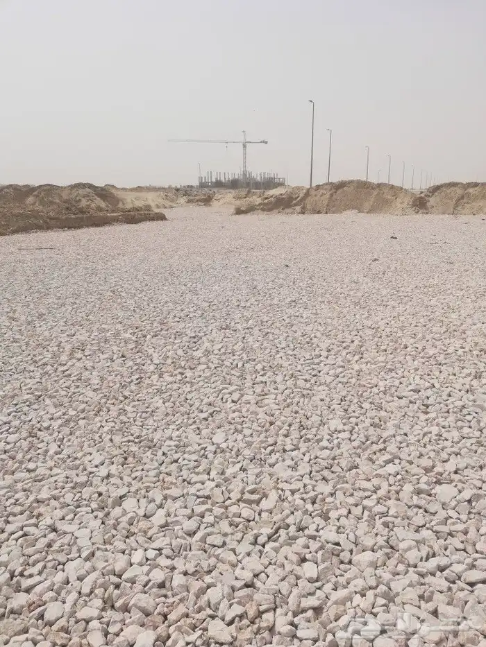 توريد - ترحيل - تشغيل - مواد البسكورس ورمل طين اسفلت 8