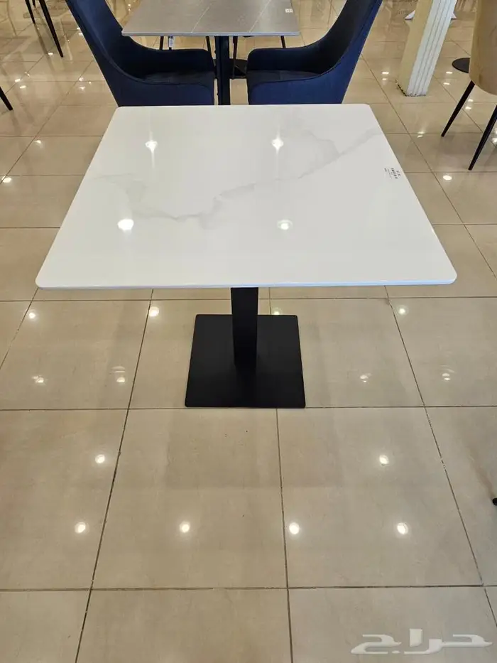 طاولات كوفي و مطاعم 0