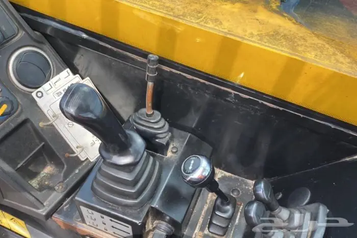 رافعة تلسكوبية جي سي بي 170 -540 موديل 2016 لوط 299 5